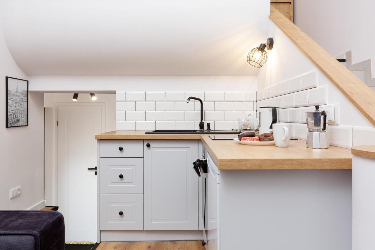 City Center Mezzanine Studio Chmielna By Noclegi Renters Varsó Kültér fotó