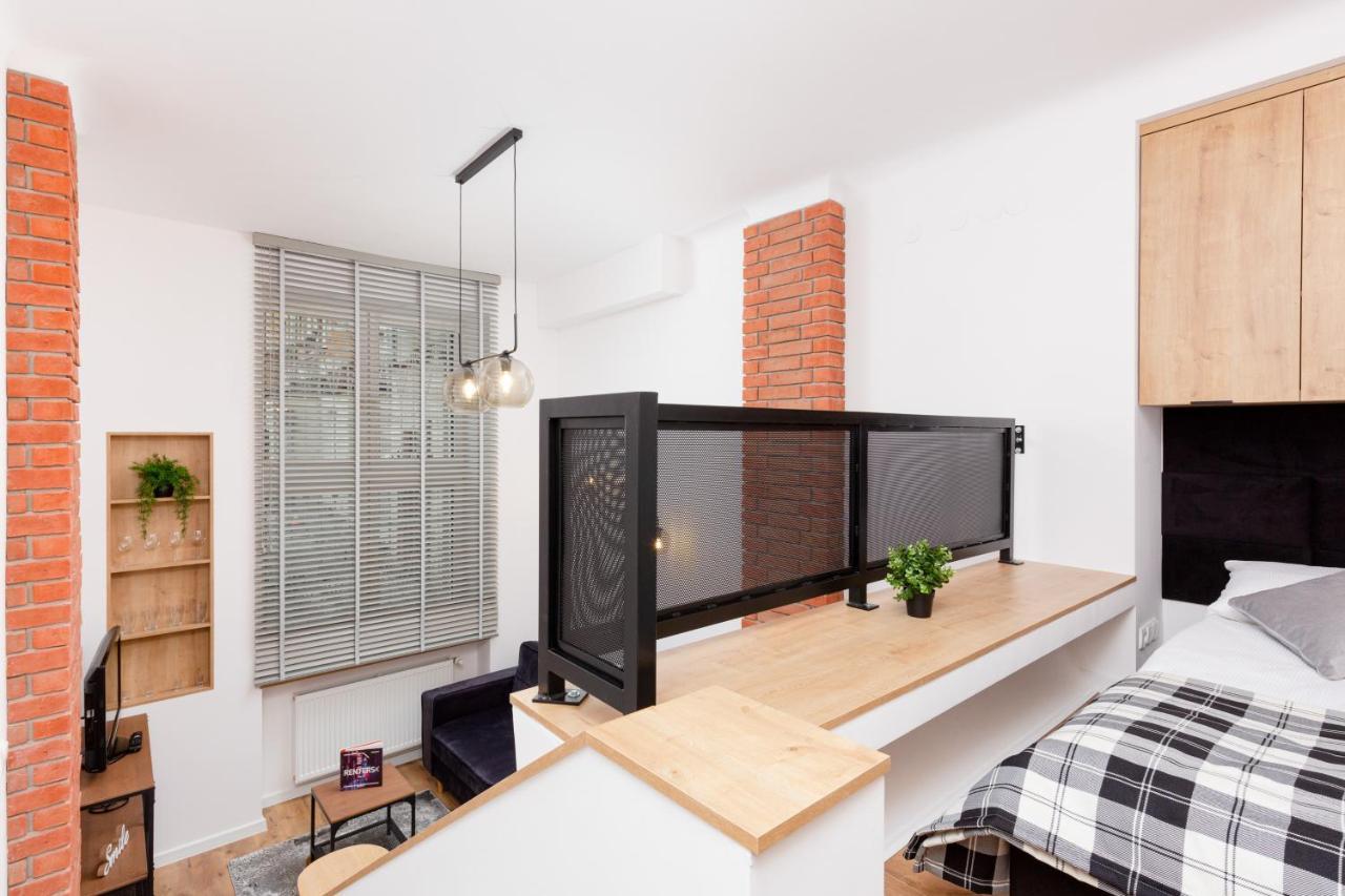 City Center Mezzanine Studio Chmielna By Noclegi Renters Varsó Kültér fotó
